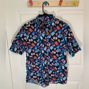 Button Up Tourist Style Shirt